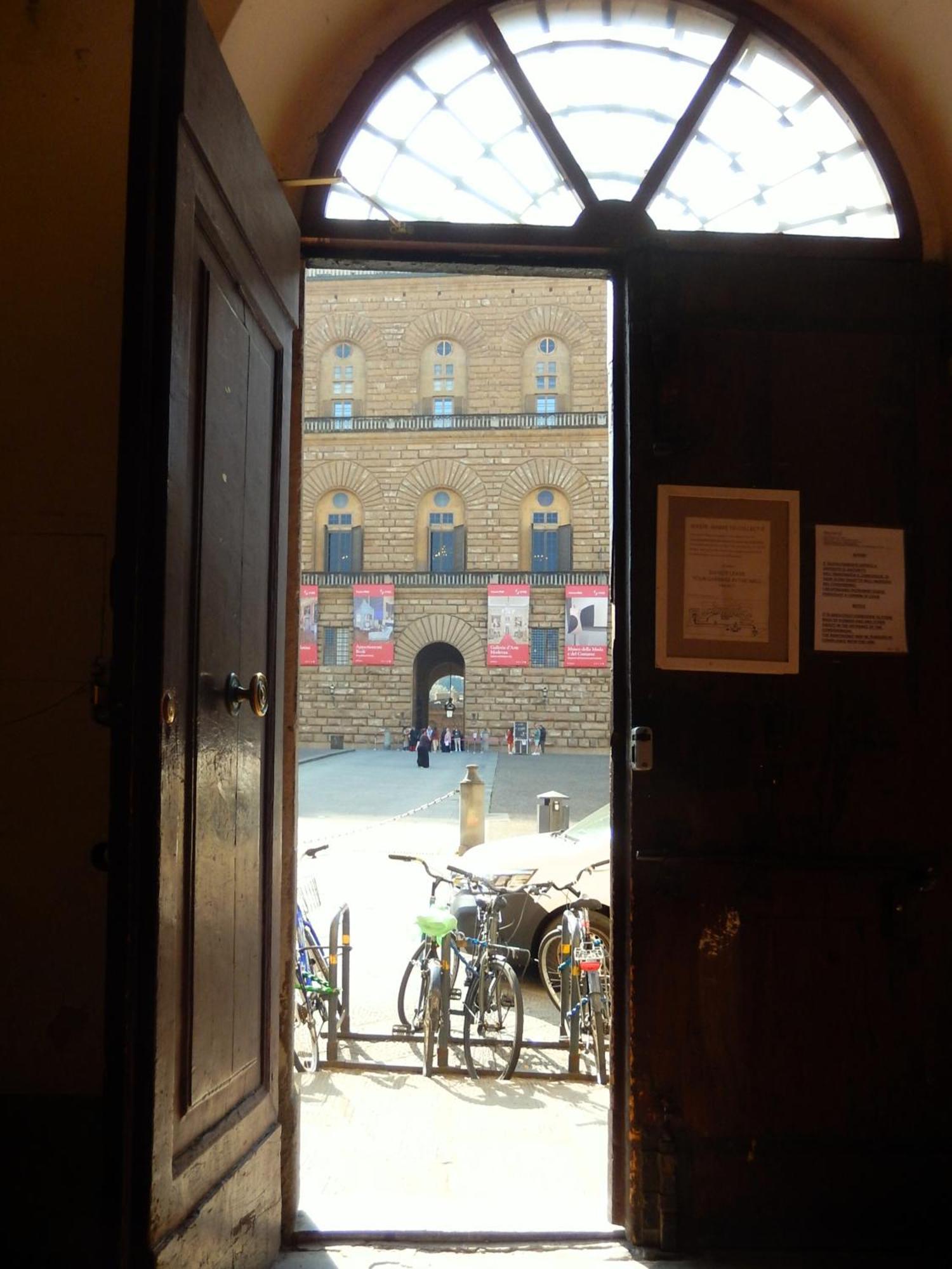 Great Location Just Infront Of Pitti Palace Florenz Exterior foto